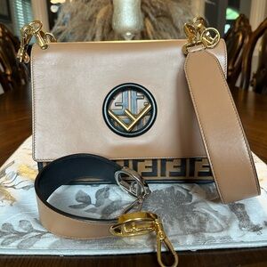 FENDI Fendi FF Embossed Shoulder Bag Tobacco Black